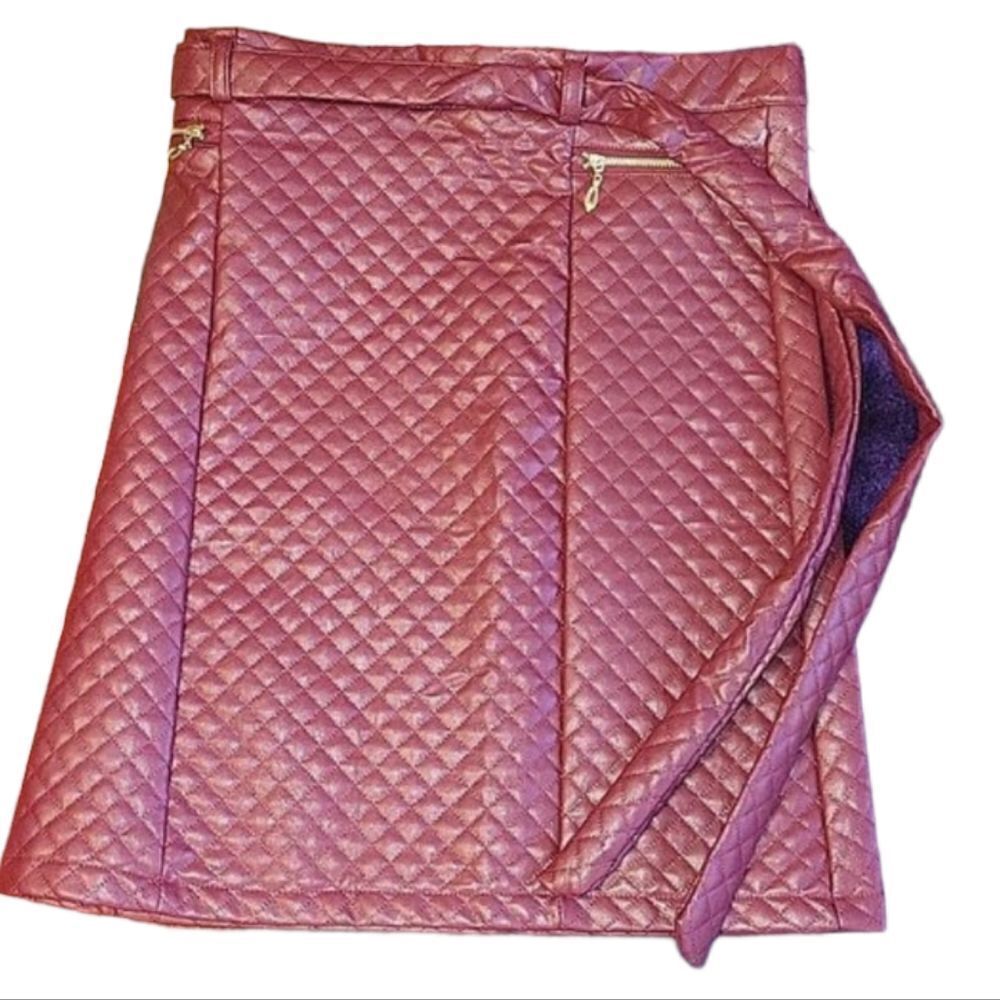 Soho Apparel Skirt NWT (Medium)